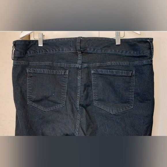 Torrid Dark Wash Button Front Jeggings size 22S Jeans Denim Stretch Soft Comfy - Picture 4 of 10